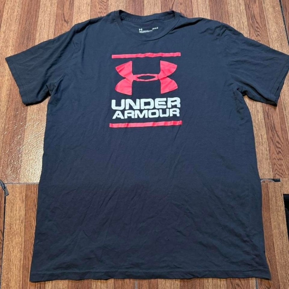 Under Armour Black Retro Tech Sportswear Train Shirt Fits Medium‎